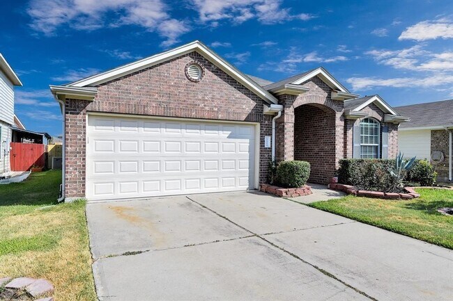 Building Photo - 19454 Plantation Cove Ln