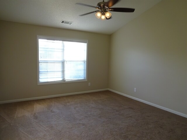 Building Photo - 603 McDowell Ln