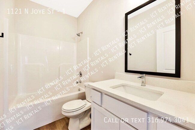 Building Photo - 1121 N Joye St