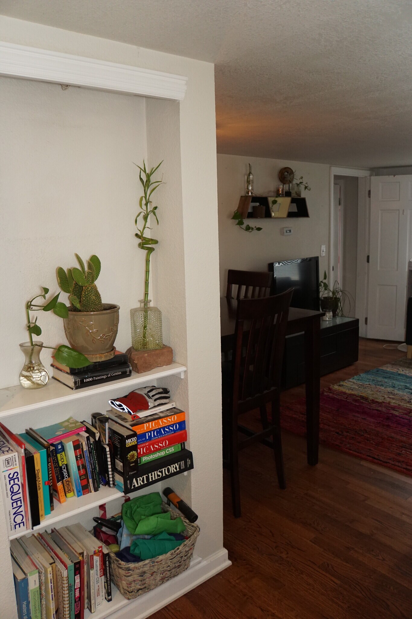 Building Photo - 7 5th Ave