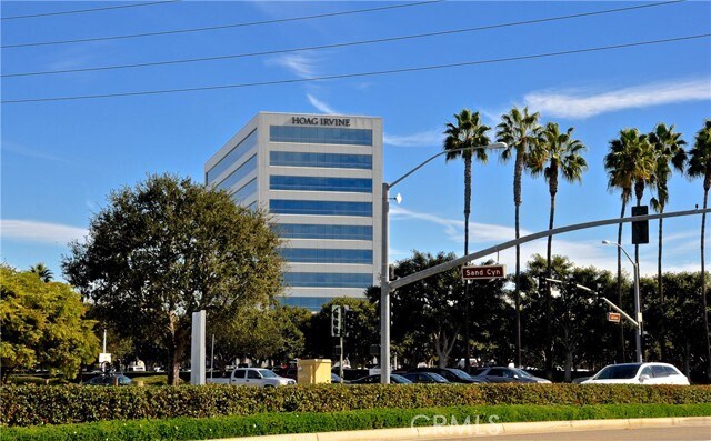 Building Photo - 102 Brindisi