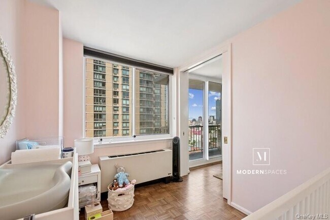 Building Photo - 4-74 48th Avenue Unit 21-E