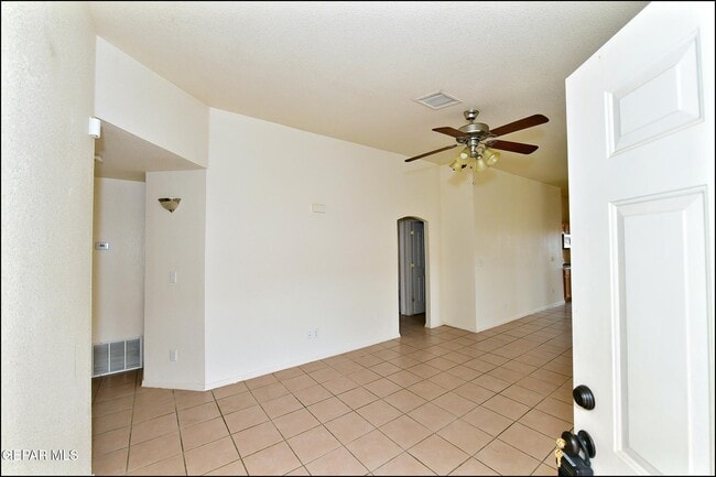 Building Photo - 14164 Robert Ituarte Dr