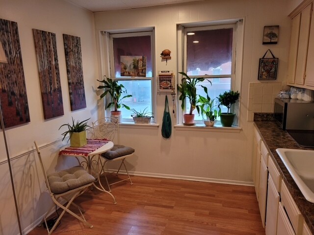 Building Photo - 95 9.5 South Washington Apatment 1