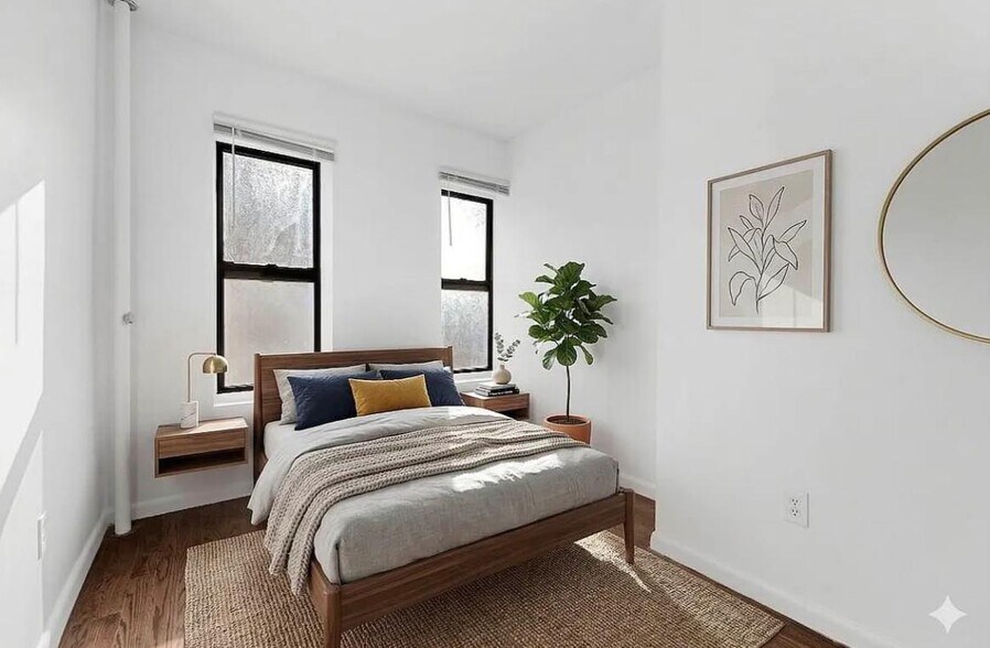 Building Photo - 438 W 52nd St