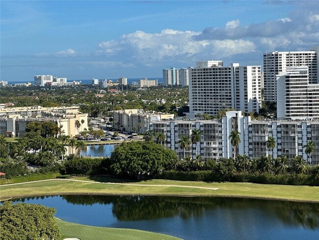 Building Photo - 1755 E Hallandale Beach Blvd