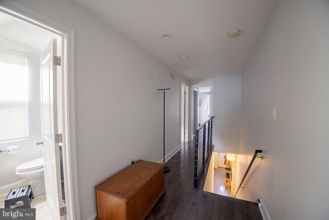 Building Photo - 1407 S 18th St