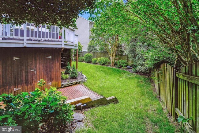 Building Photo - 8300 Centerbrook Pl