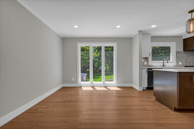 Building Photo - 3729 Boulder Dr