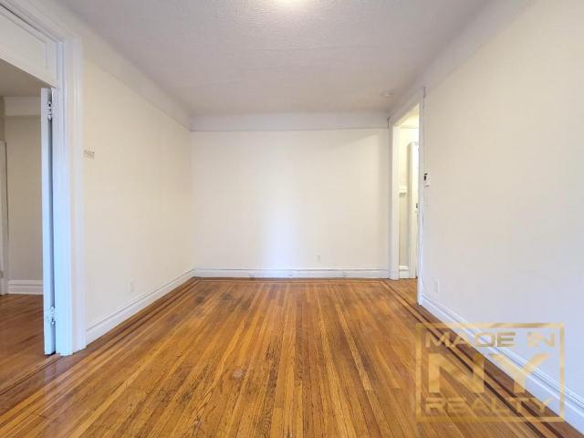 Building Photo - 1 bedroom in ASTORIA NY 11102