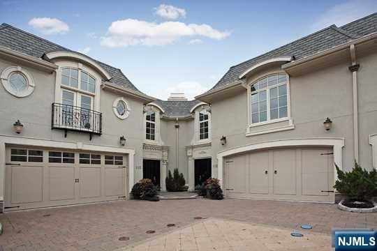 Primary Photo - 113 Bellaire Dr