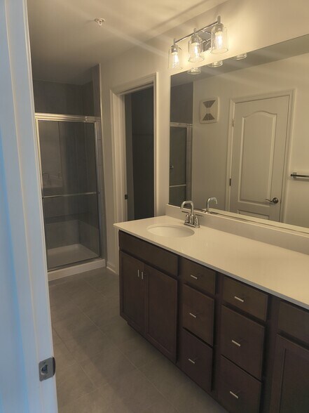 Building Photo - 9946A Count Fleet Cres