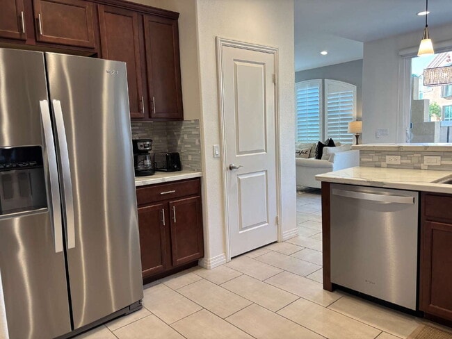 Building Photo - Scenic Views, Furniture optional, 3-Bedroom/2-Story Home Available for a 1 year or more lease term