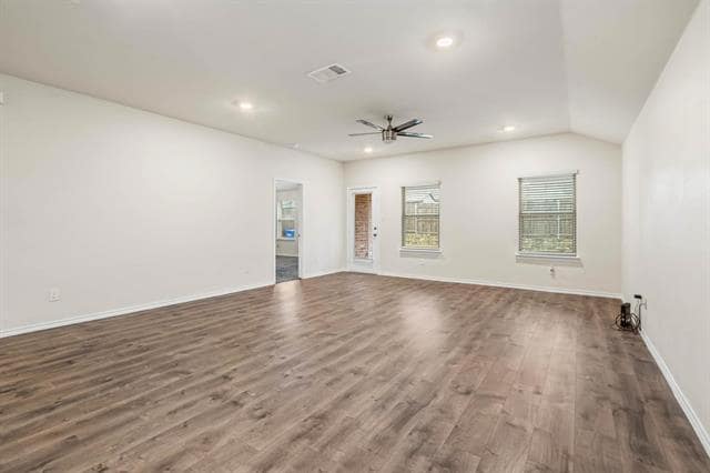 Building Photo - 2120 Tulipwood Dr