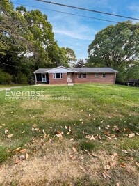 Building Photo - 112 Tabor St