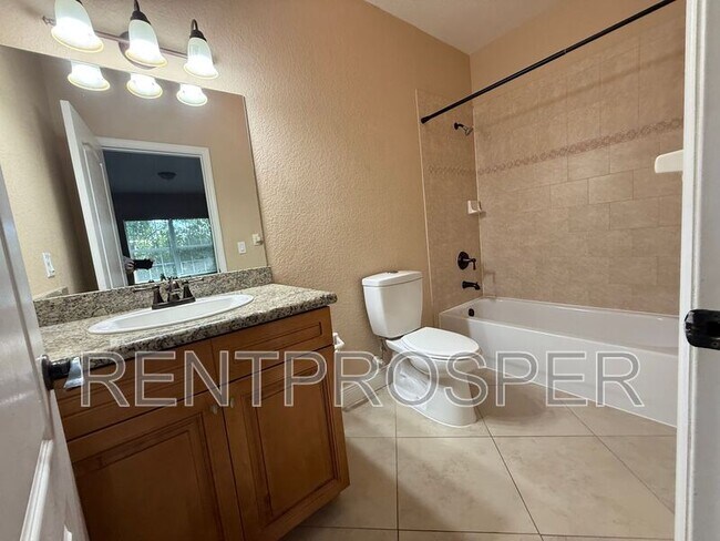 Building Photo - 3717 S Lake Orlando Pkwy