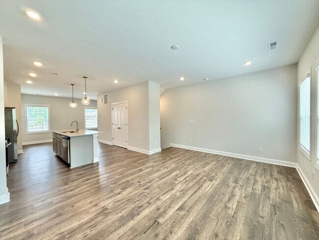 Building Photo - Stunning New Construction 3BD, 3.5BA Fuqua...
