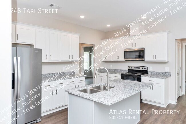 Building Photo - 4248 Tari St