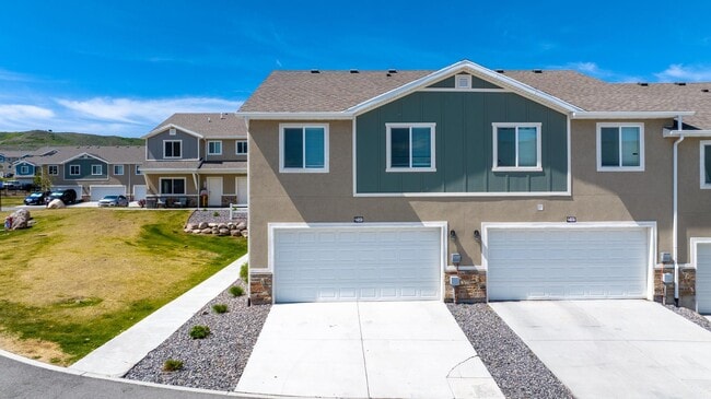 Building Photo - 14854 S Trap Rock Way