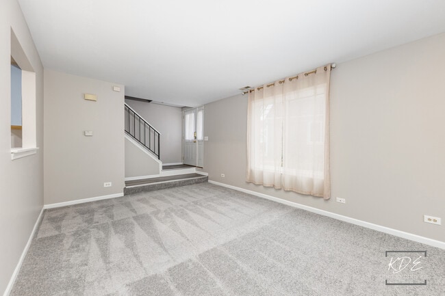 Building Photo - 2691 Stanton Ct