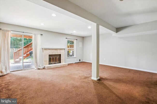 Building Photo - 9011 Mulvaney Ct