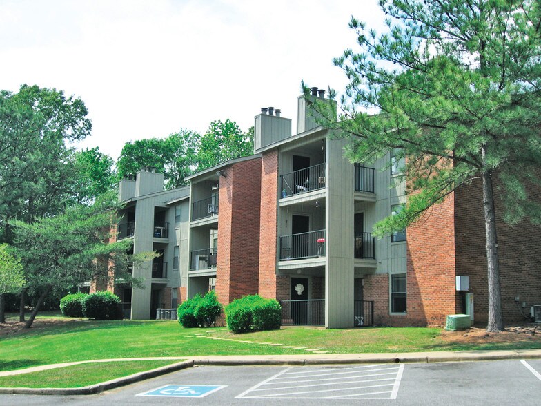 Royal Hills 500 Snows Mill Ave Tuscaloosa AL 35406 Apartment Finder