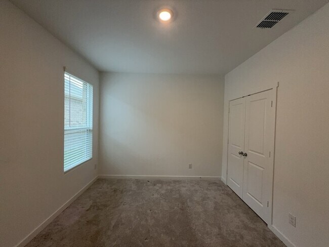 Building Photo - 537 Ml Trce Wy