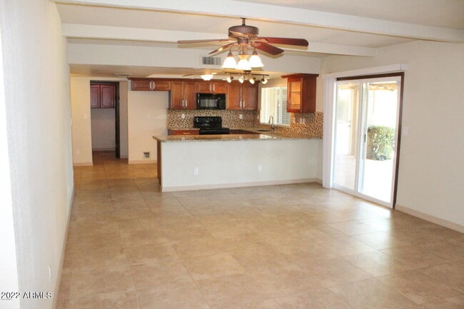 Building Photo - 5354 E Everett Dr