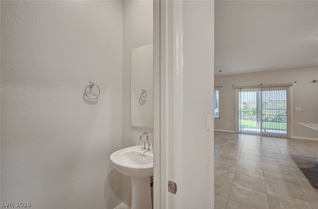 Building Photo - 7869 Morganite Ave