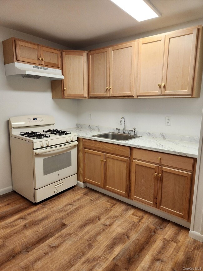 Building Photo - 74-80 N Highland Ave
