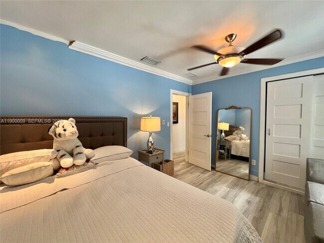 Building Photo - 10220 SW 160th St