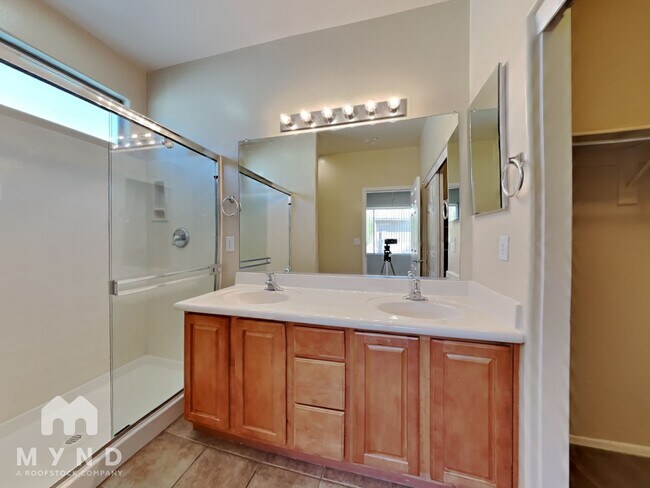 Building Photo - 40124 N Thunder Hills Ct