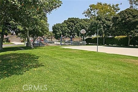Building Photo - 9862 Coral Cove Cir