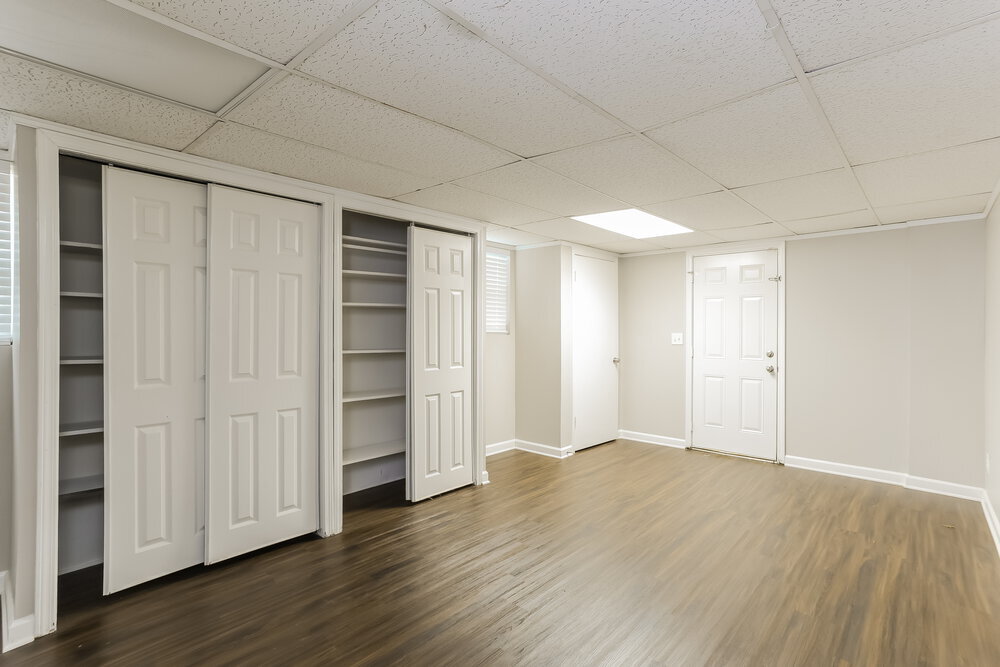 Building Photo - 446 Wexwood Dr