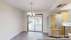 Building Photo - 2811 Old Field Dr