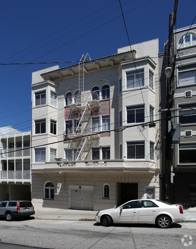 Building Photo - 1450 Vallejo St