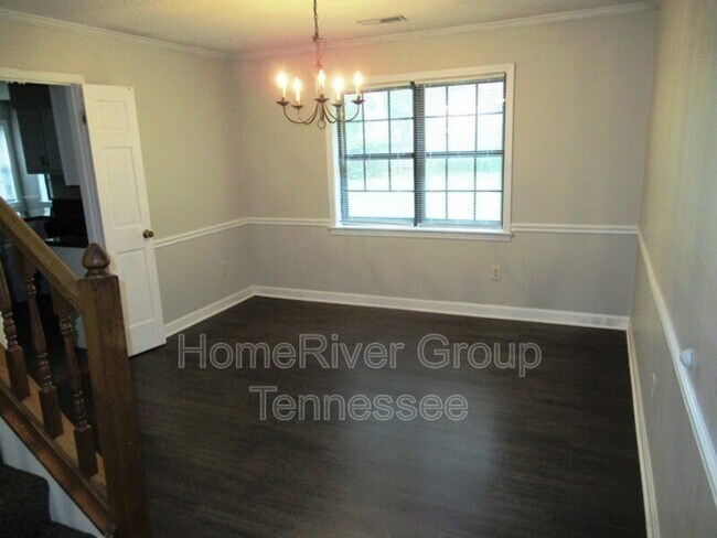 Building Photo - 3255 Covington Pike