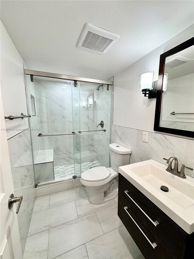 Building Photo - 6929 SW 109th Pl
