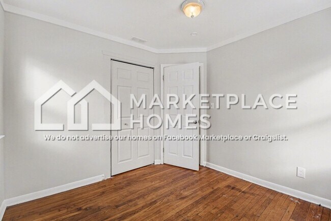 Building Photo - 13050 Couwlier Ave