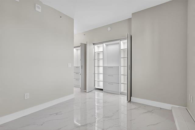 Building Photo - 701 NE 23rd St