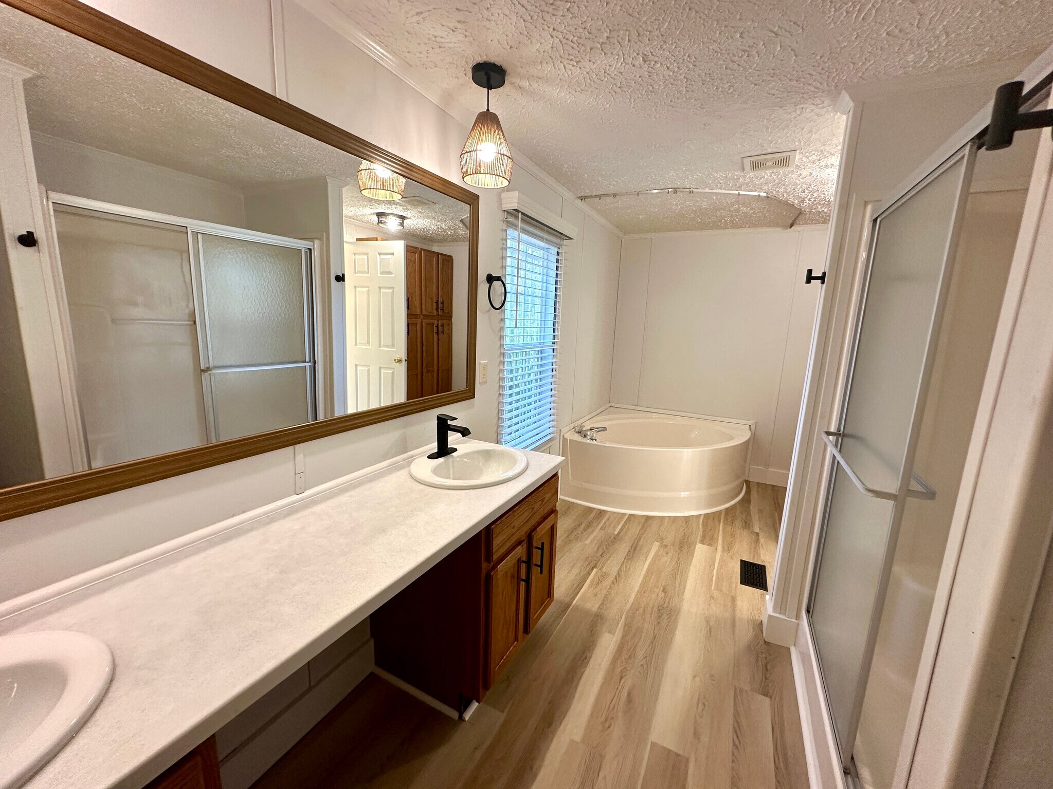 Building Photo - 79 Cherokee Farms Rd