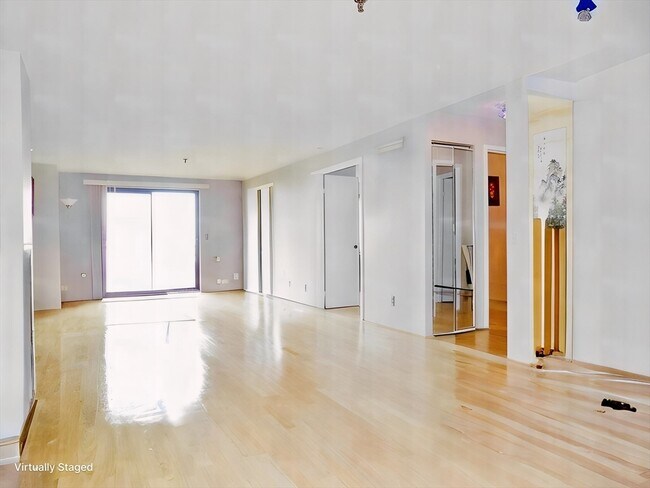 Building Photo - 382 Ocean Ave