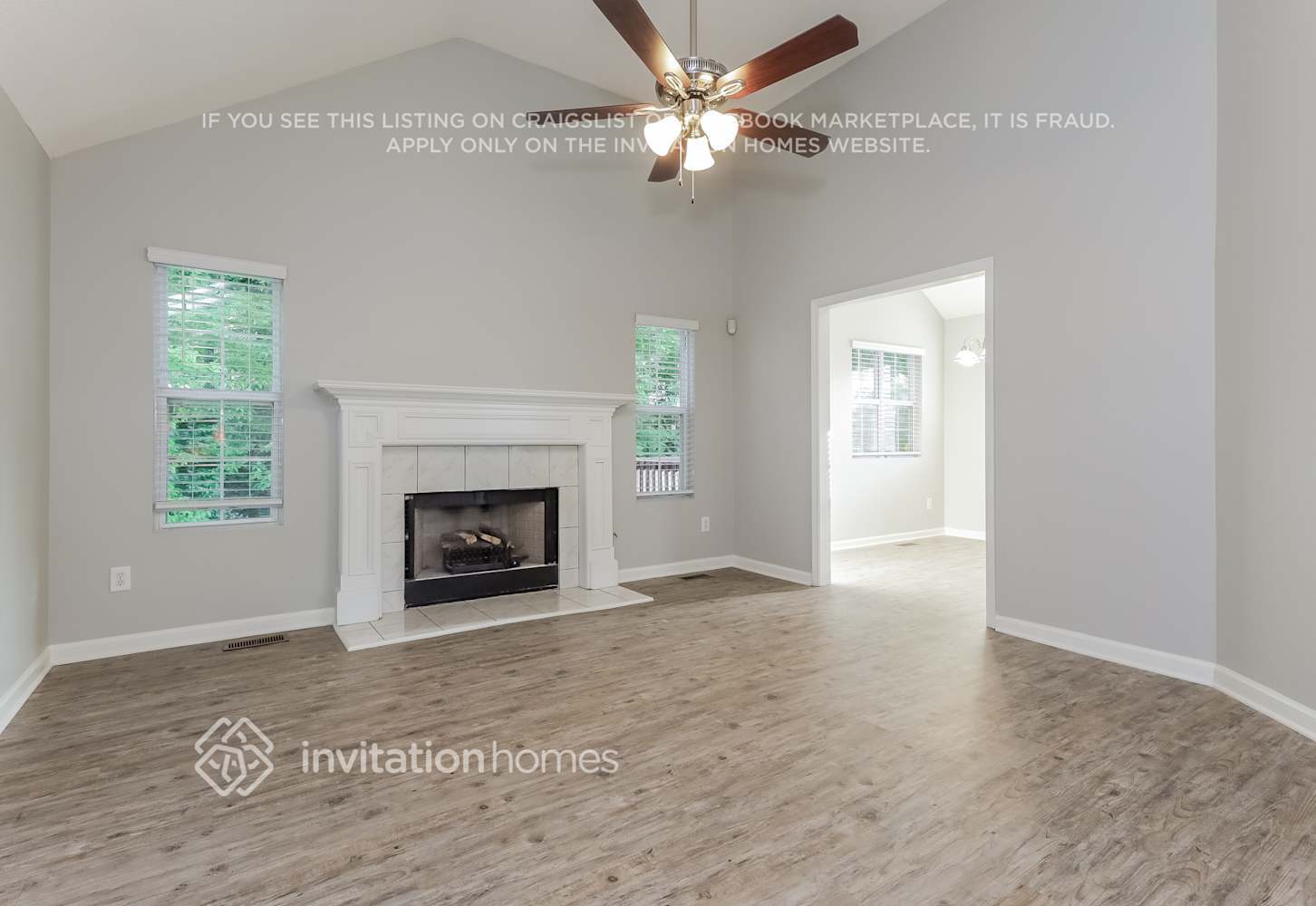 Building Photo - 1722 Graywood Dr SE