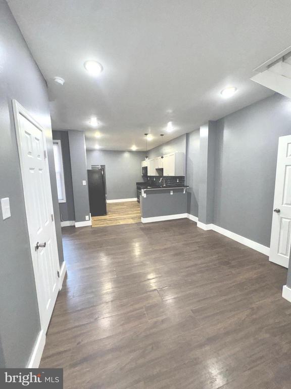 Building Photo - 5108 Race St