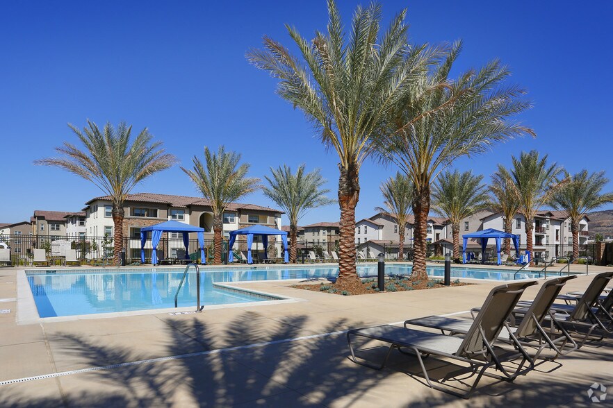 Pacific Landing Luxury Apartments Murrieta, CA Apartment Finder