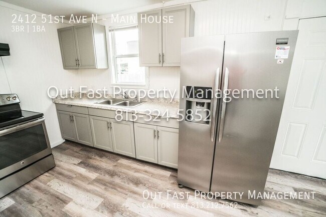 Building Photo - 2412 51st Ave N