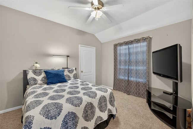 Building Photo - 17518 Heartwind Ct