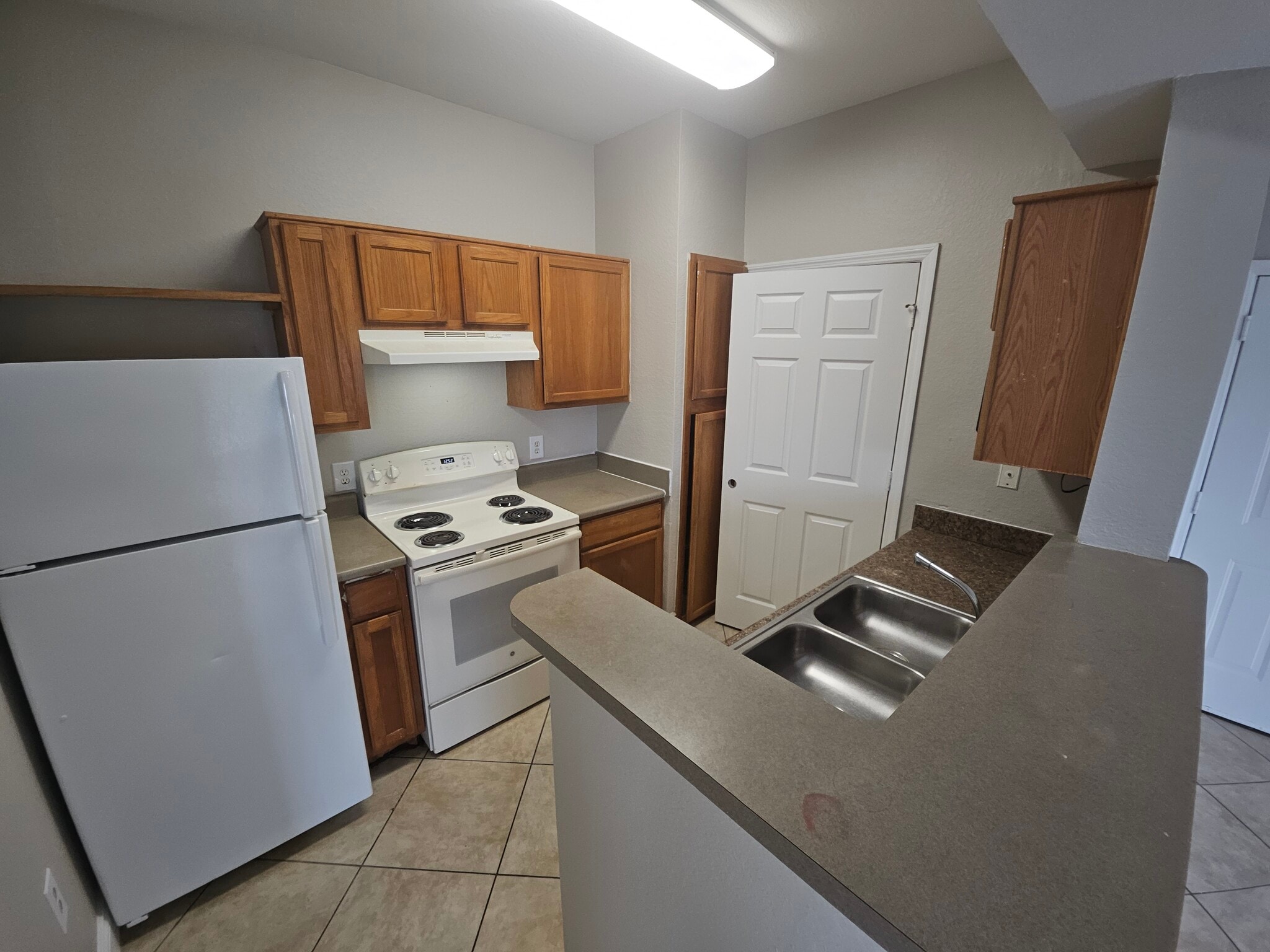 Building Photo - 5537 Pga Blvd