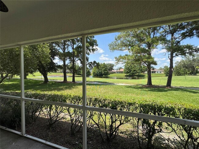 Building Photo - 23741 Coral Ridge Ln