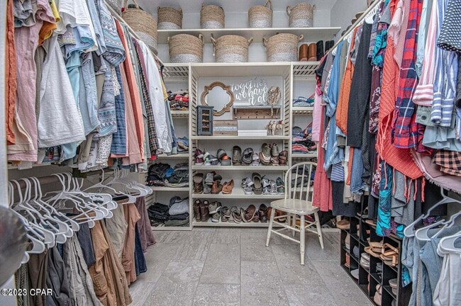 Building Photo - 12237 Lyndell Plantation Dr